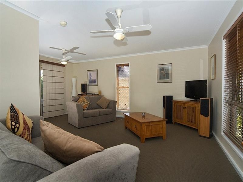 8 Wandana Court, Currimundi QLD 4551