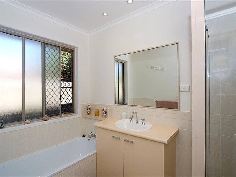 8 Wandana Court, Currimundi QLD 4551