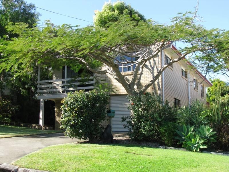 9 Windsor Avenue, Moffat Beach QLD 4551