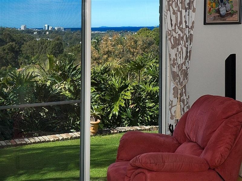 8 Orpheus Court, Little Mountain QLD 4551