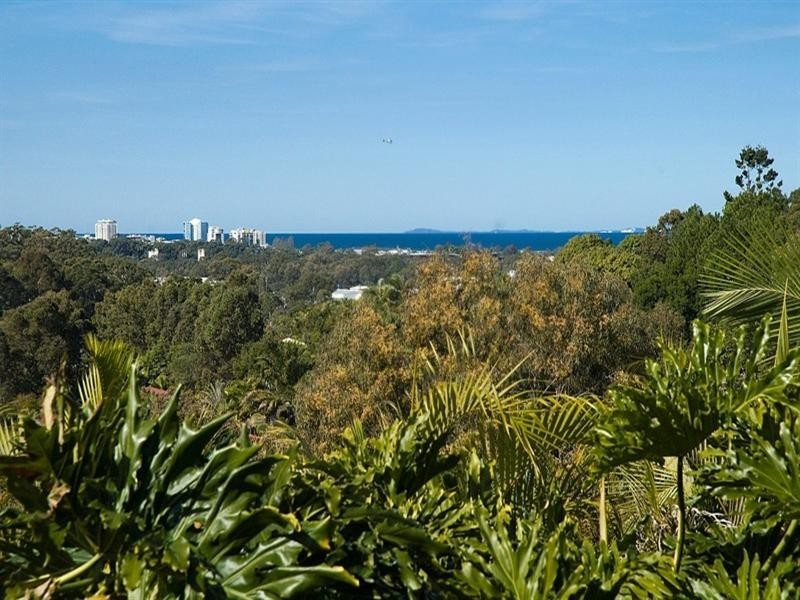 8 Orpheus Court, Little Mountain QLD 4551