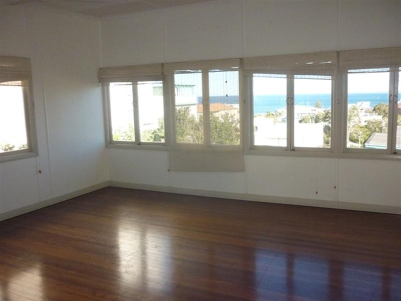 1, 6 Queen Street, Kings Beach QLD 4551