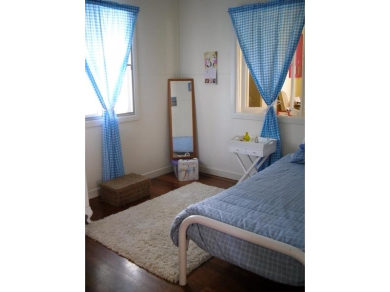 6 Cook Street, Golden Beach VIC 3851