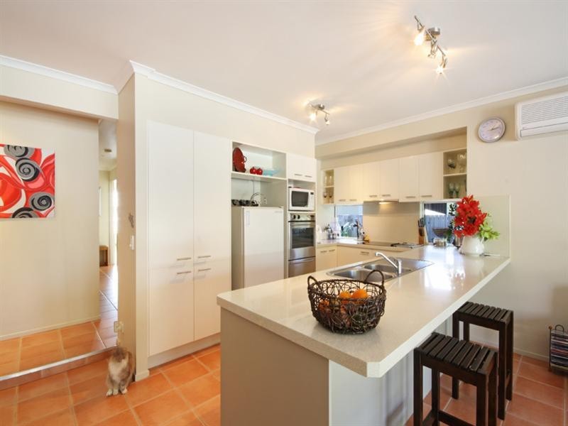 5 Wallaby Circuit, Pelican Waters QLD 4551