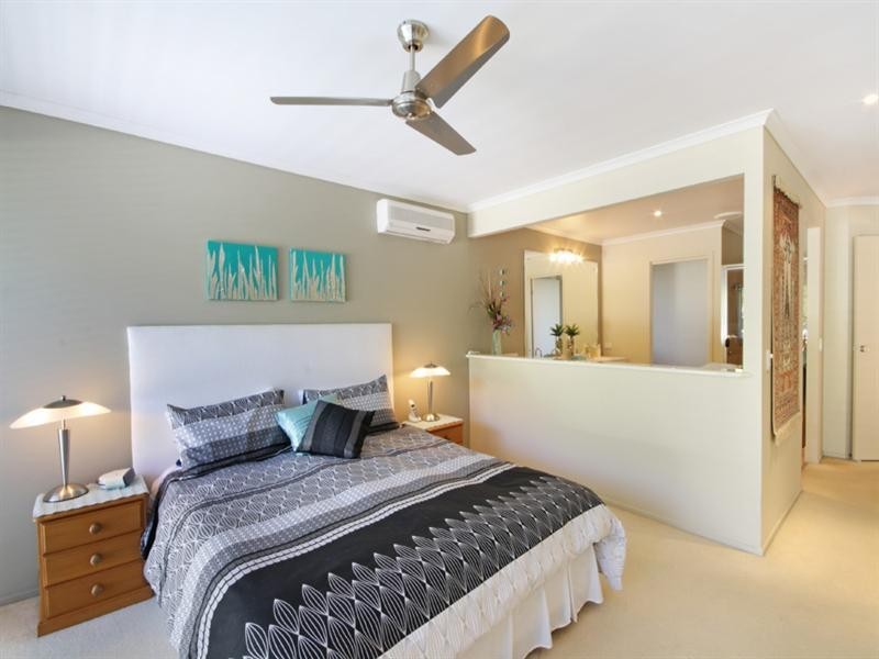5 Wallaby Circuit, Pelican Waters QLD 4551