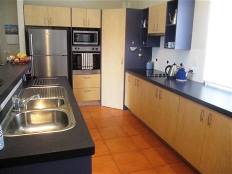 21 St Lucia Crescent, Kawana Island QLD 4575