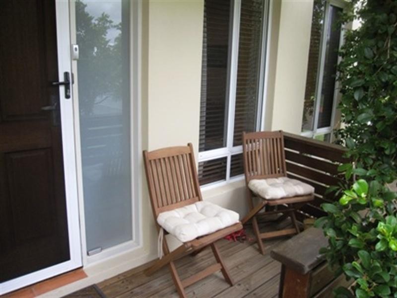 21 St Lucia Crescent, Kawana Island QLD 4575