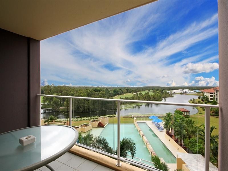 422/423 ‘Crowne Plaza’ 38 Mahogany Drive, Pelican Waters QLD 4551