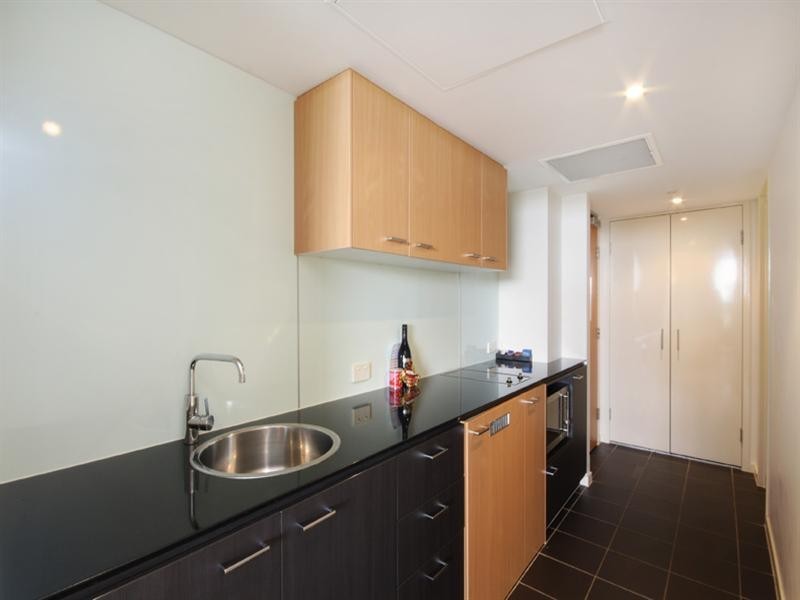 422/423 ‘Crowne Plaza’ 38 Mahogany Drive, Pelican Waters QLD 4551