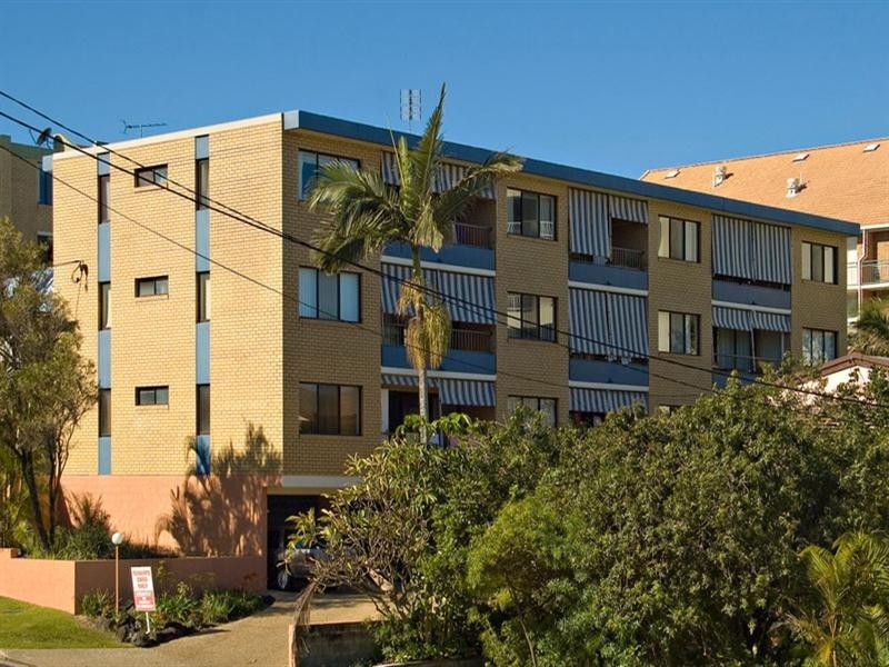 1, 41 Lower Gay Terrace, Kings Beach QLD 4551