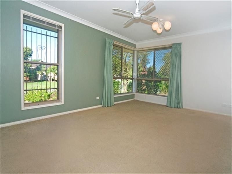 34 Wavell Avenue, Golden Beach QLD 4551