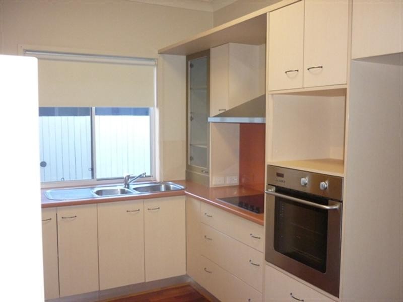 107/2 Grand Parade, Parrearra QLD 4575
