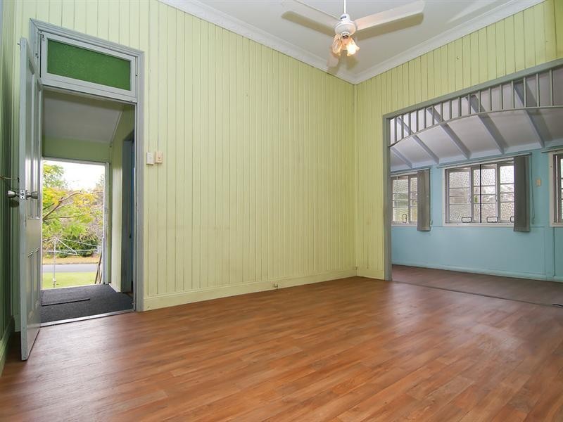 14 Caloundra Street, Landsborough QLD 4550