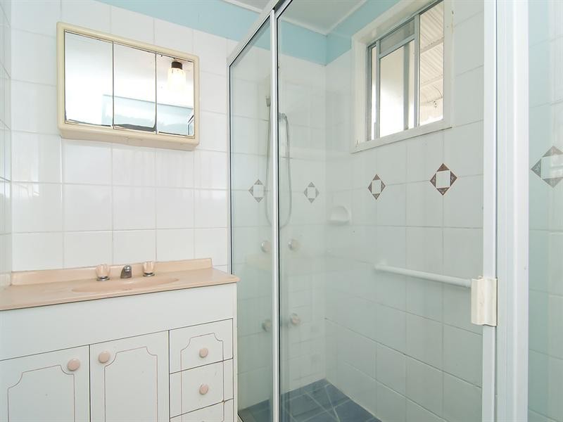 14 Caloundra Street, Landsborough QLD 4550