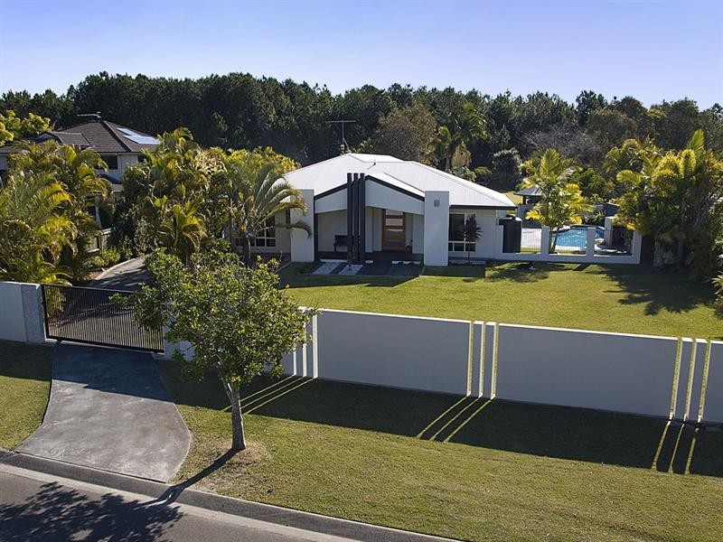 27 Koala Court, Little Mountain QLD 4551