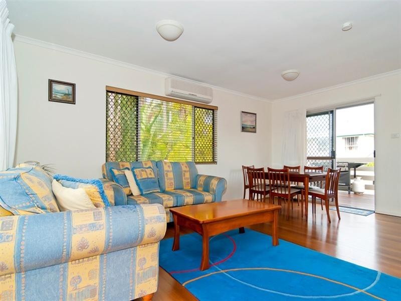 14 Mackay Street, Dicky Beach QLD 4551