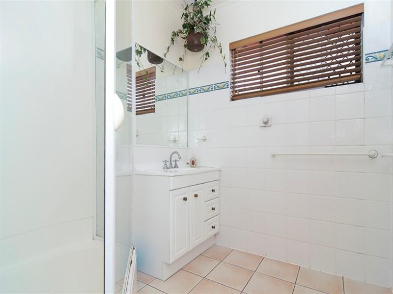 14 Mackay Street, Dicky Beach QLD 4551