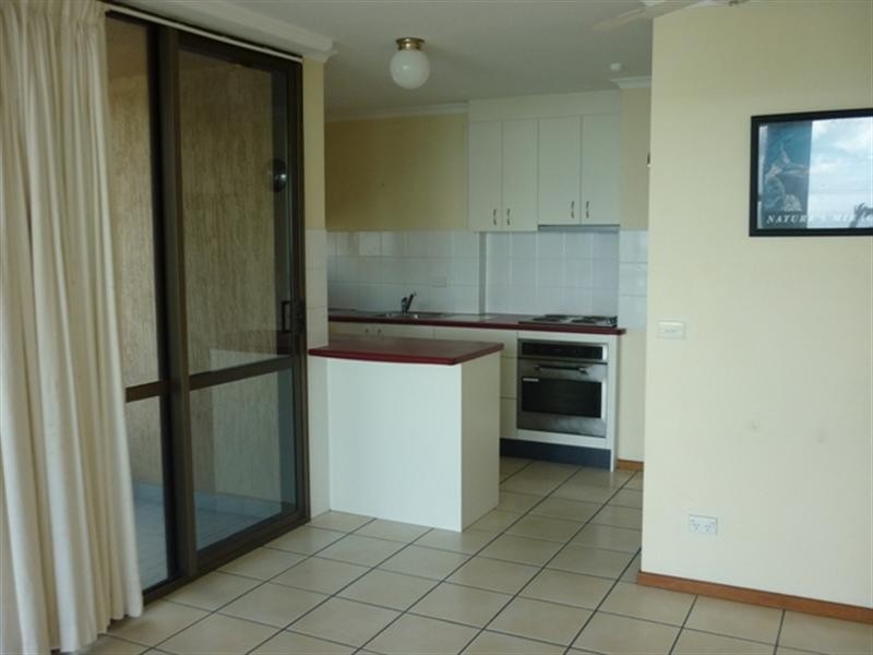 4/45 Victoria Terrace, Kings Beach QLD 4551