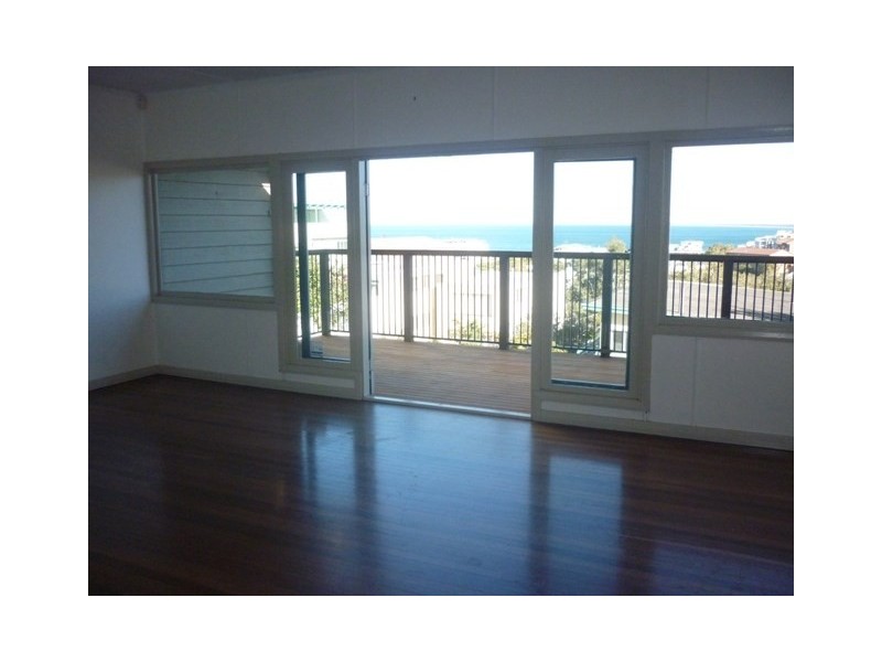 1/6 Queen Street, Kings Beach QLD 4551