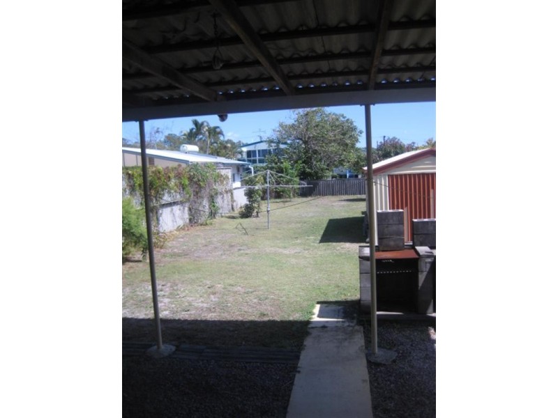 6 Cook Street, Golden Beach QLD 4551