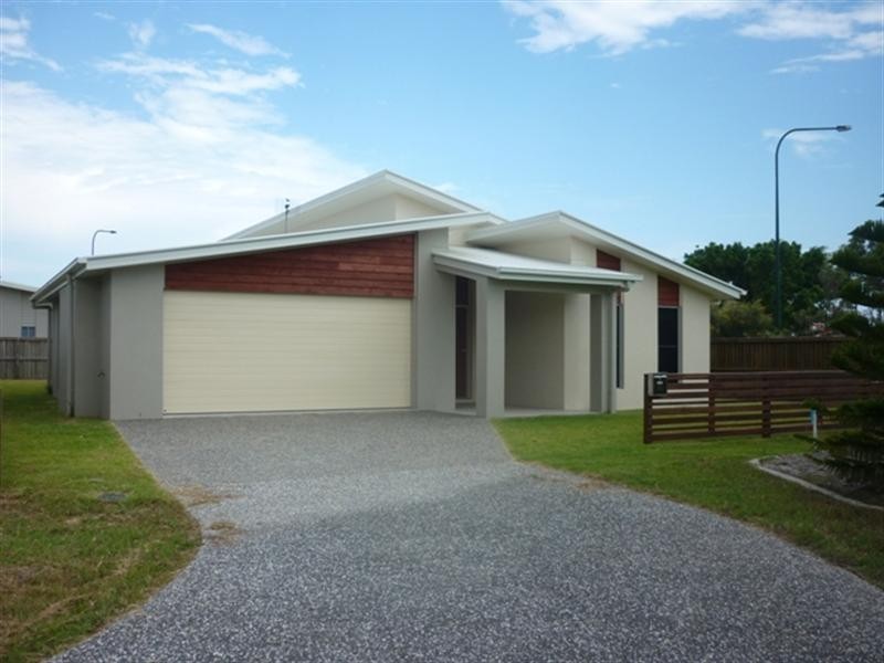 31 The Promenade, Pelican Waters QLD 4551