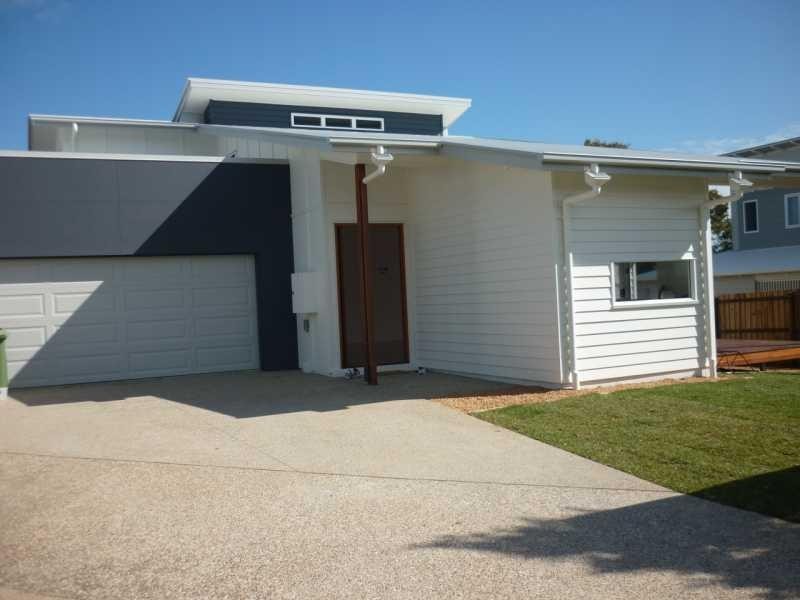 35 Dicky Beach Close, Dicky Beach QLD 4551