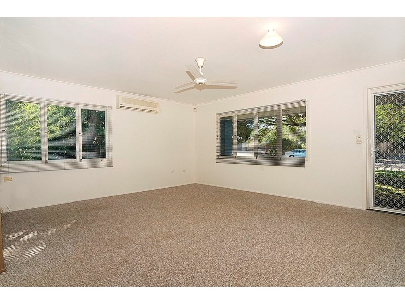 4 Orsova Terrace, Caloundra QLD 4551