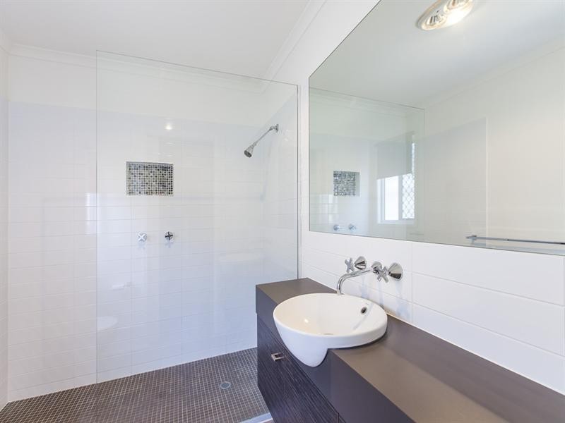 34 High Park Crescent, Little Mountain QLD 4551