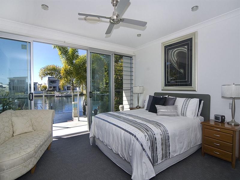 Unit 2 ‘Lebanna’ 3 Artunga Place, Pelican Waters QLD 4551