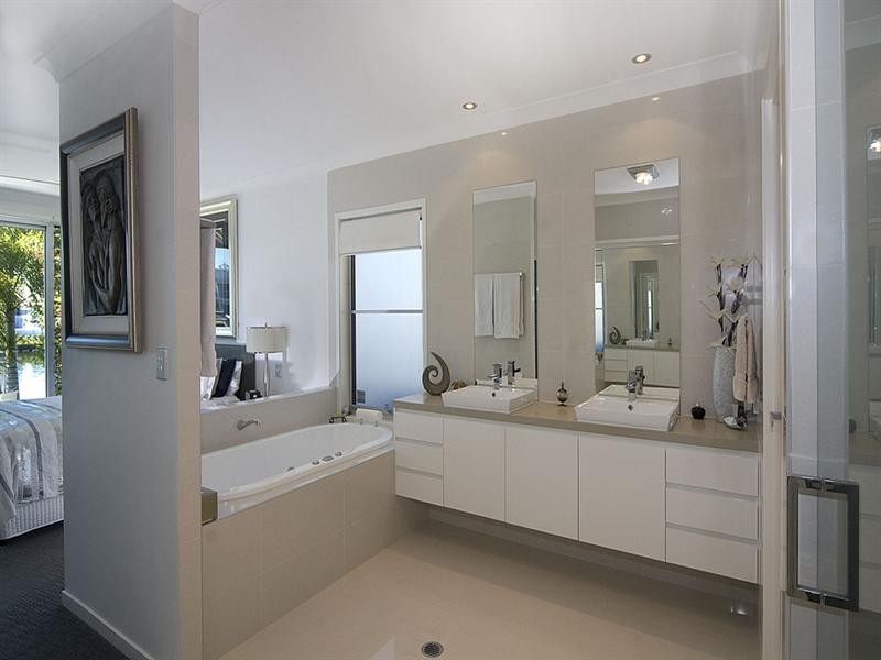 Unit 2 ‘Lebanna’ 3 Artunga Place, Pelican Waters QLD 4551