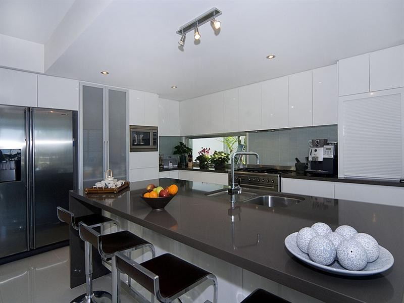 Unit 2 ‘Lebanna’ 3 Artunga Place, Pelican Waters QLD 4551