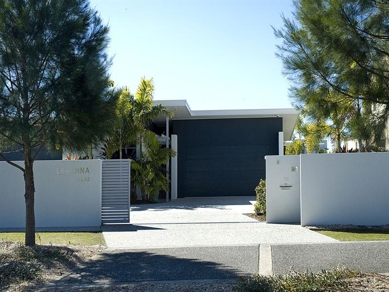 Unit 2 ‘Lebanna’ 3 Artunga Place, Pelican Waters QLD 4551