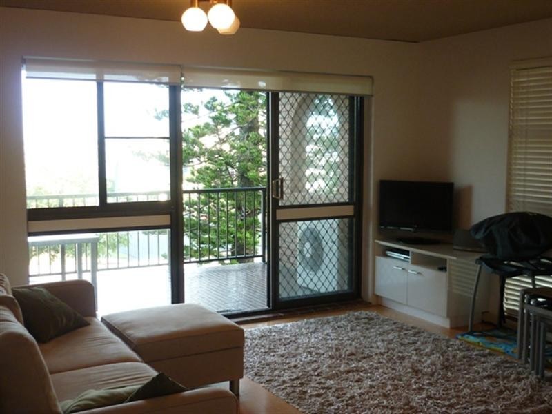 1/25a Burgess Street, Kings Beach QLD 4551