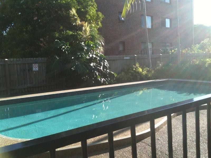 1/25a Burgess Street, Kings Beach QLD 4551
