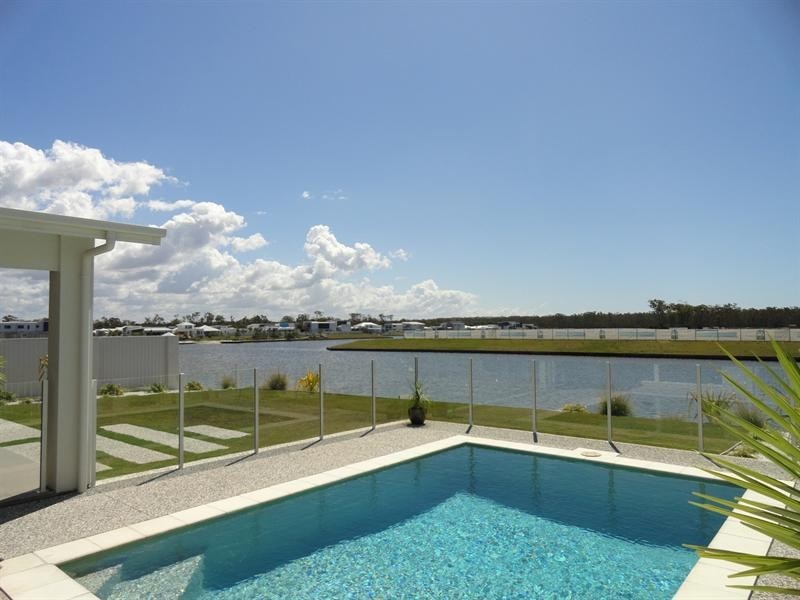73 Bellanboe Circuit, Pelican Waters QLD 4551
