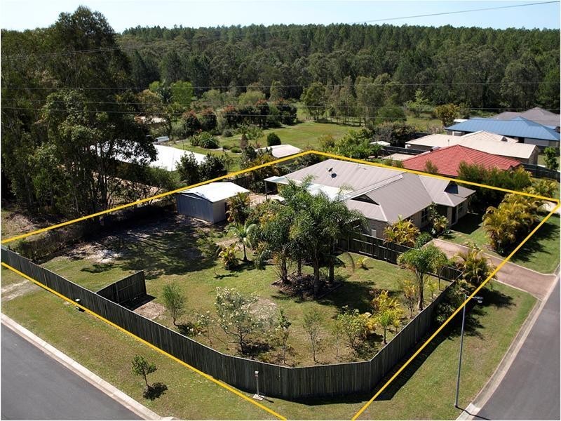 17 White Gums Street, Landsborough QLD 4550