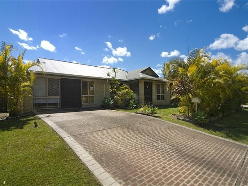 17 White Gums Street, Landsborough QLD 4550