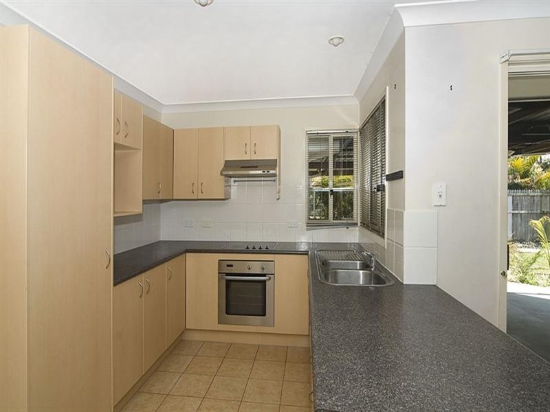 17 White Gums Street, Landsborough QLD 4550