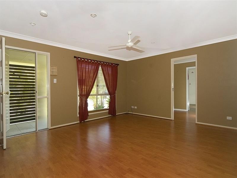 17 White Gums Street, Landsborough QLD 4550