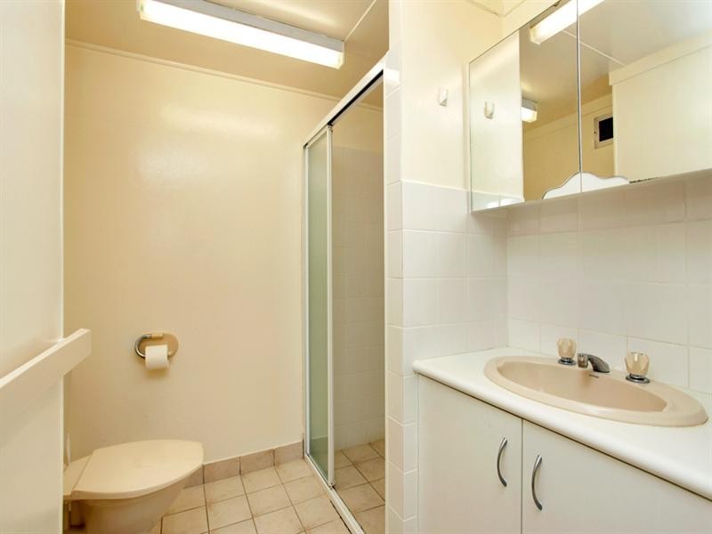 5/3 Warne Terrace, Kings Beach QLD 4551