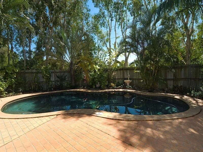 1 Rutherglen Court, Aroona QLD 4551