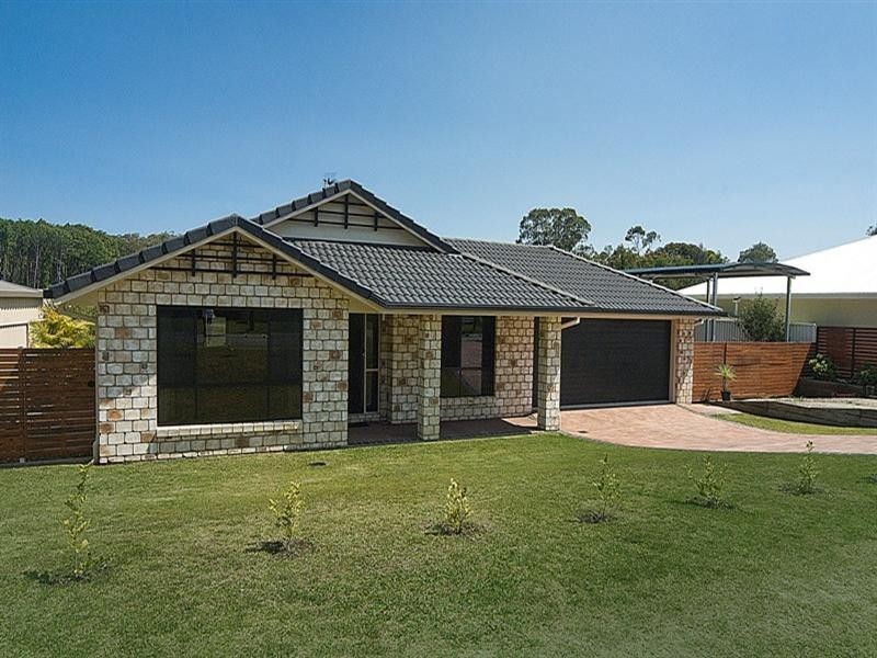 7 Cullen Drive, Little Mountain QLD 4551
