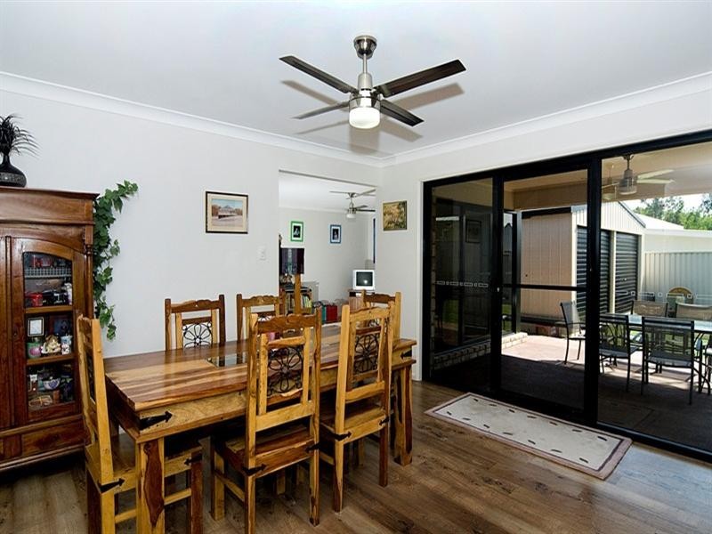 7 Cullen Drive, Little Mountain QLD 4551