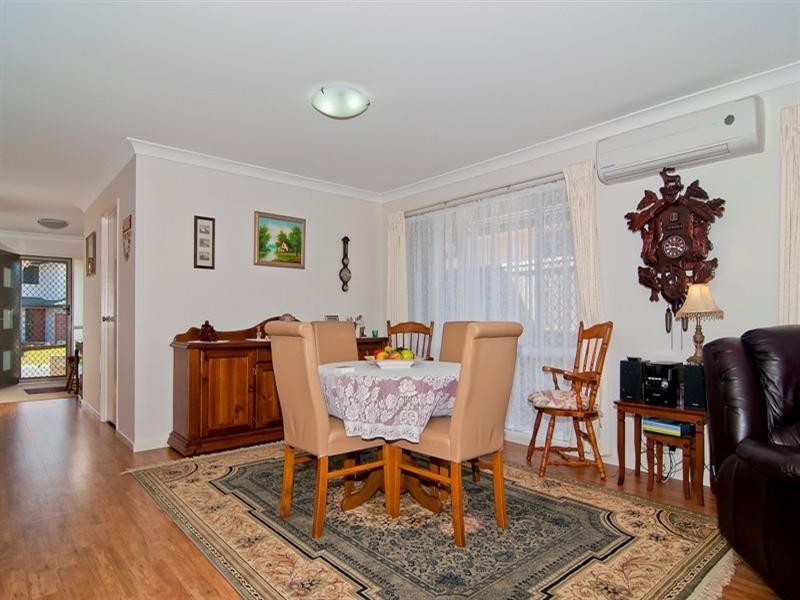 17 Andrew Avenue, Little Mountain QLD 4551