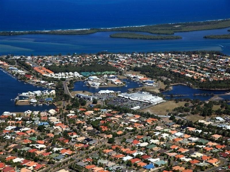 6 Amity Court, Pelican Waters QLD 4551