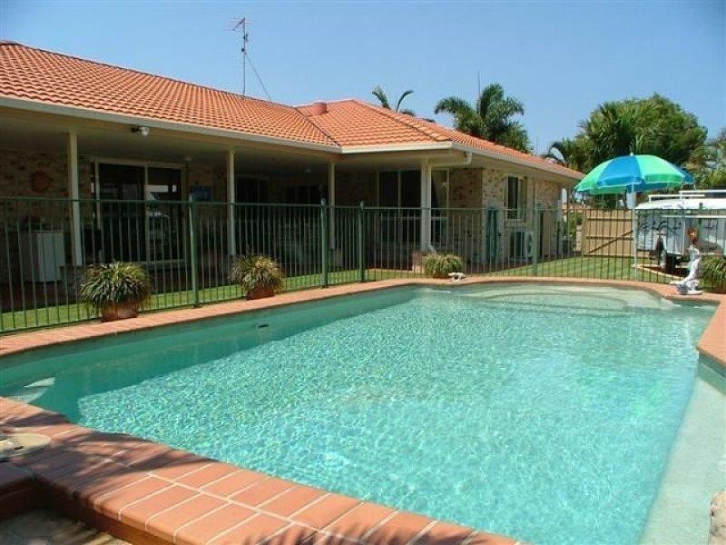 6 Amity Court, Pelican Waters QLD 4551