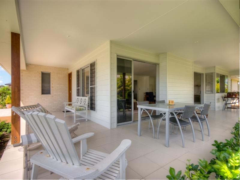 20 St. Pauls Avenue, Pelican Waters QLD 4551