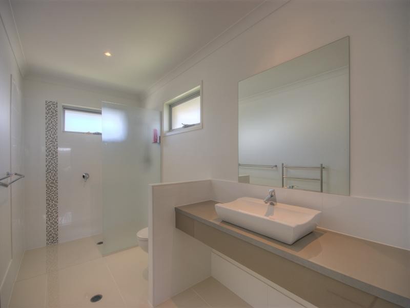 20 St. Pauls Avenue, Pelican Waters QLD 4551