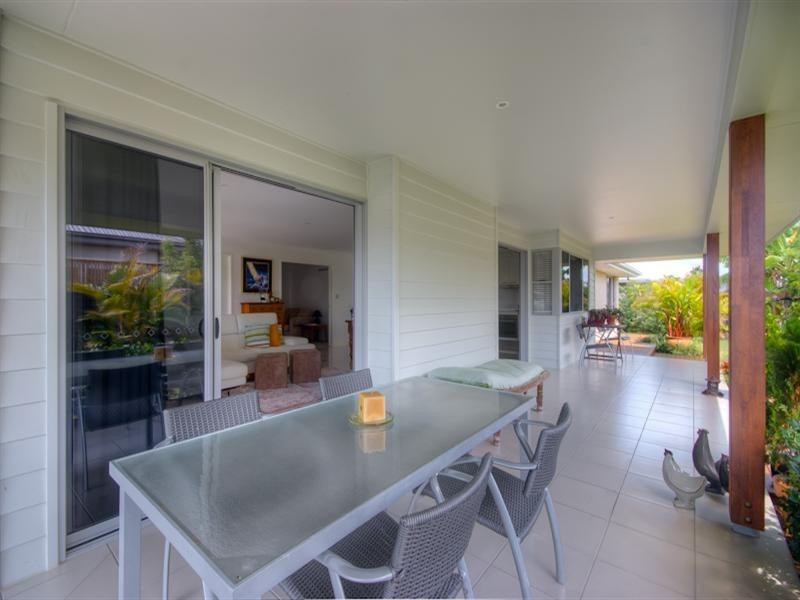 20 St. Pauls Avenue, Pelican Waters QLD 4551