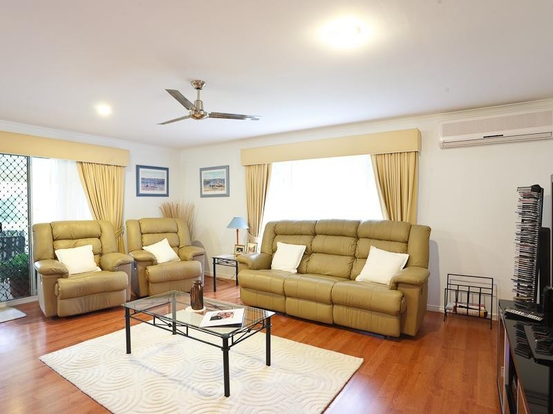 14 Discovery Drive, Little Mountain QLD 4551